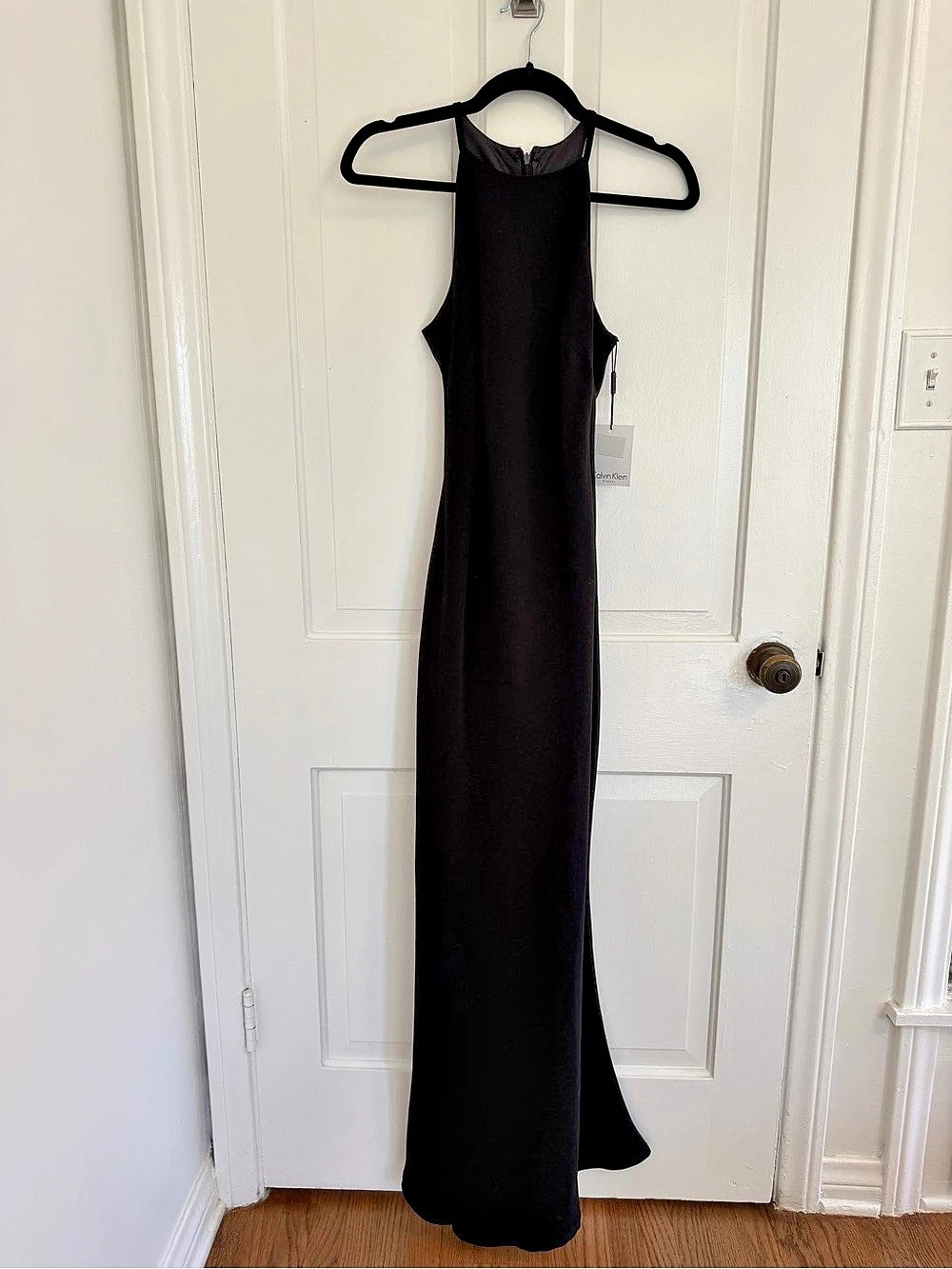 Calvin Klein V-neck sleeveless maxi dress Black Maxi Dress Size 2 NWT